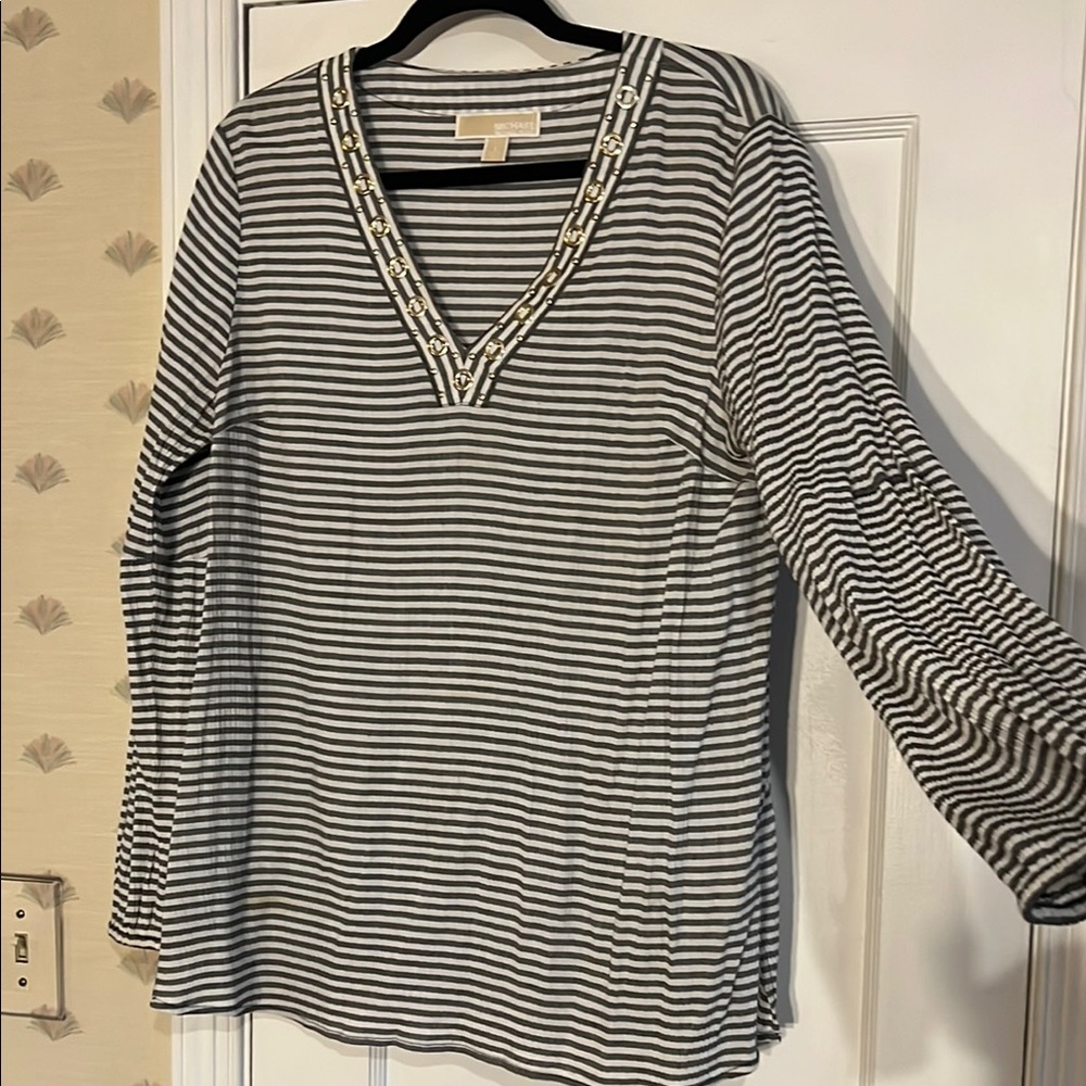 Michael Kors Black and White Relaxed Ribbed Blouse